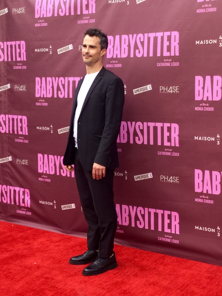 Sur le tapis rouge de Babysitter_2